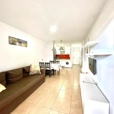 דירה Los Cristianos Valdes Center A Con Wifi, Cerca Playa En Tenerife Sur